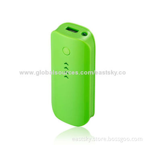 Promotional 4400mAh charger, provide power for iPhone, iPod, digital camera and moreNew